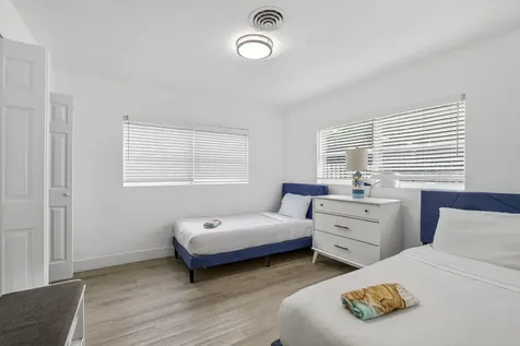 4601 NE 4th Avenue Fort Lauderdale FL 33334