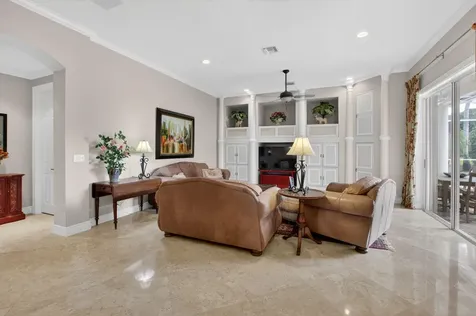 21166 Falls Ridge Way Boca Raton FL 33428