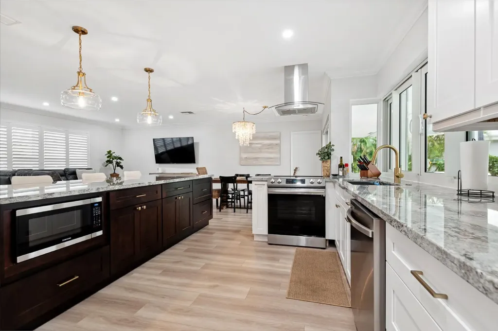 6241 NE 19th Terrace Fort Lauderdale FL 33308