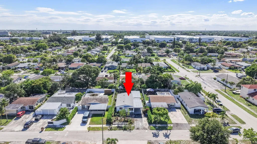 481 NW 2nd Terrace Deerfield Beach FL 33441