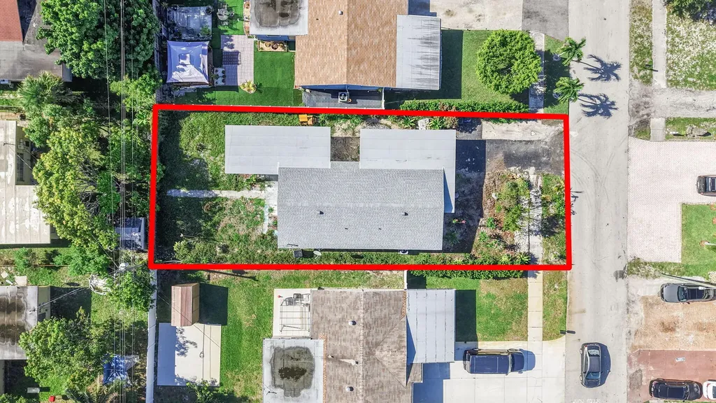 481 NW 2nd Terrace Deerfield Beach FL 33441