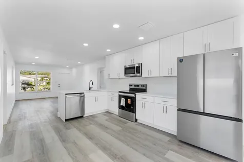 481 NW 2nd Terrace Deerfield Beach FL 33441