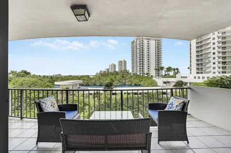 4200 N Ocean Drive Riviera Beach FL 33404
