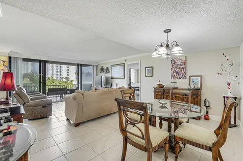 4200 N Ocean Drive Riviera Beach FL 33404