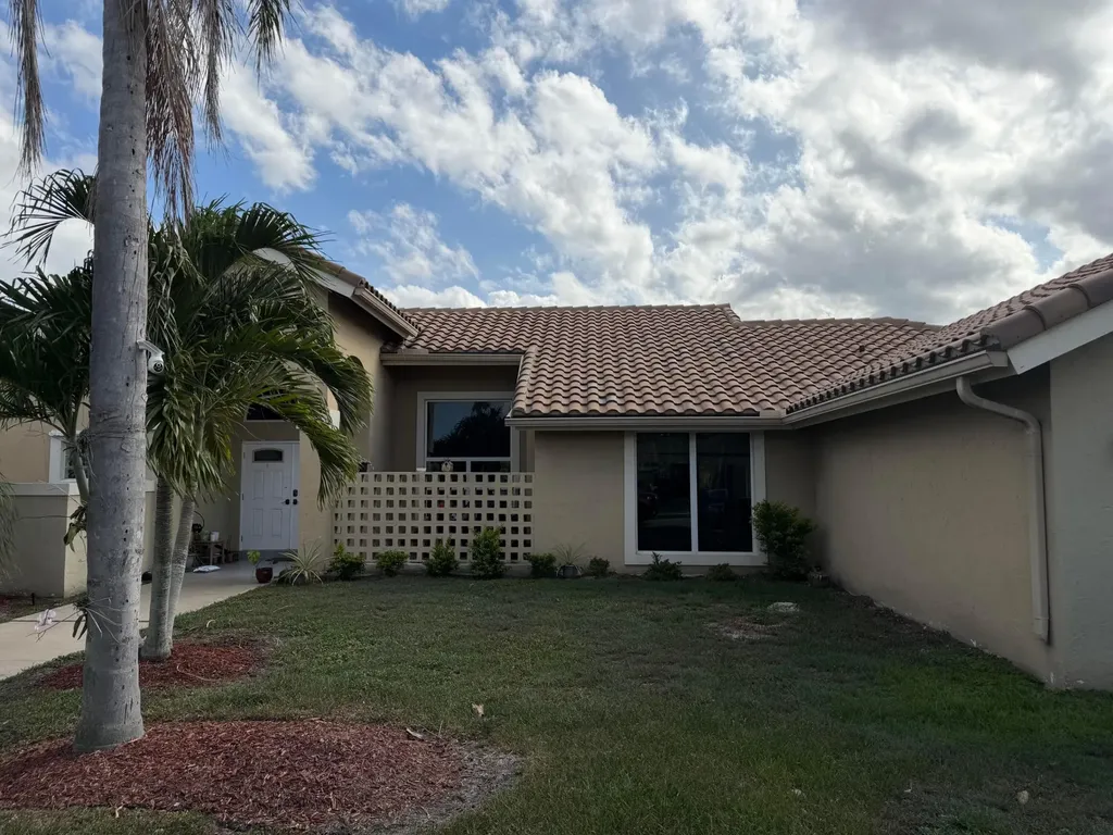 2171 Amesbury Circle Wellington FL 33414