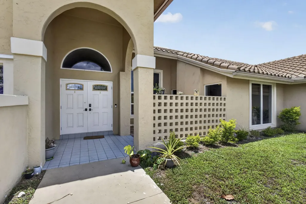2171 Amesbury Circle Wellington FL 33414