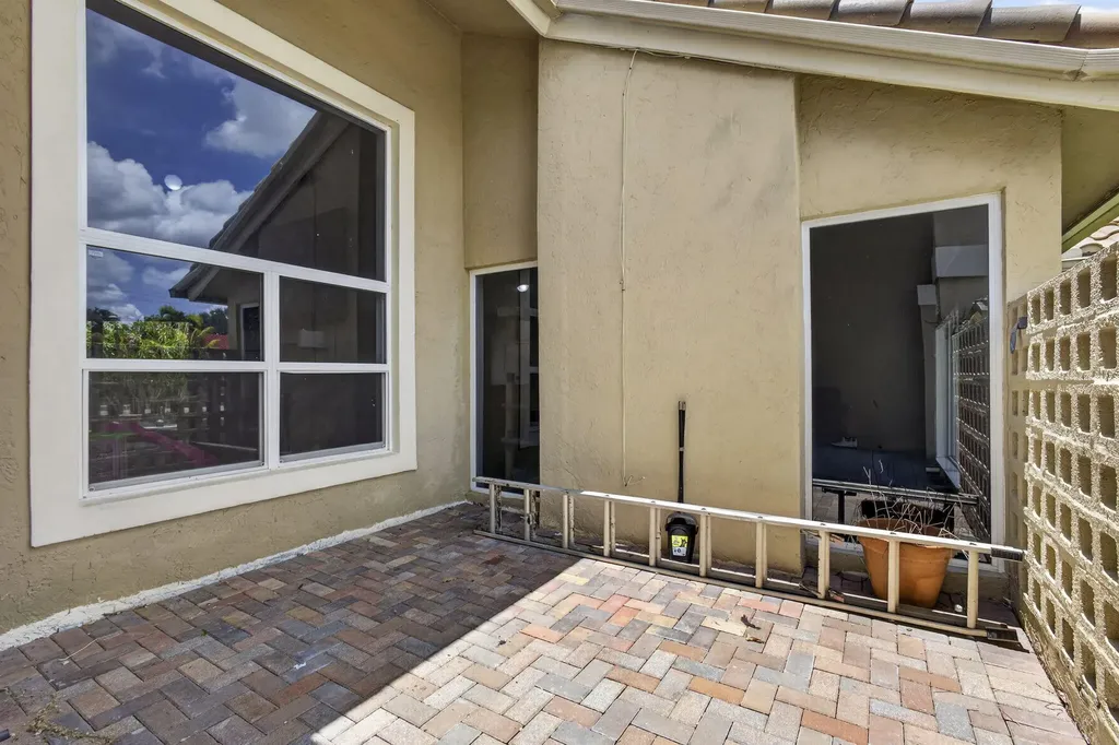 2171 Amesbury Circle Wellington FL 33414