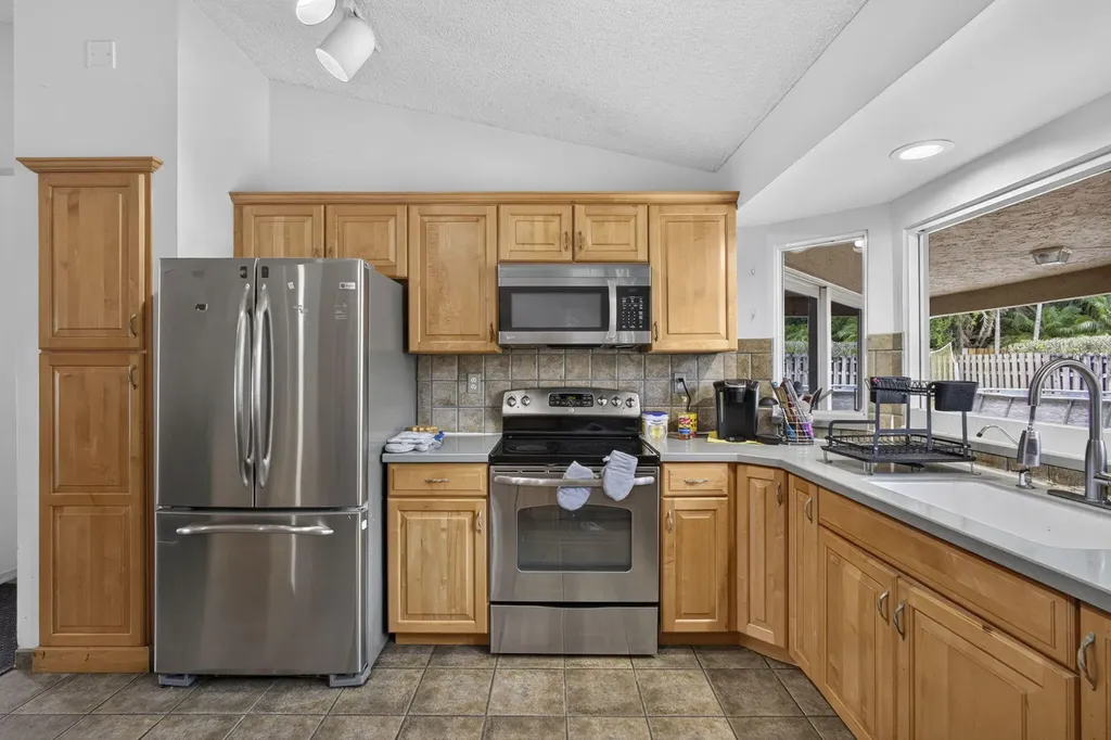 2171 Amesbury Circle Wellington FL 33414