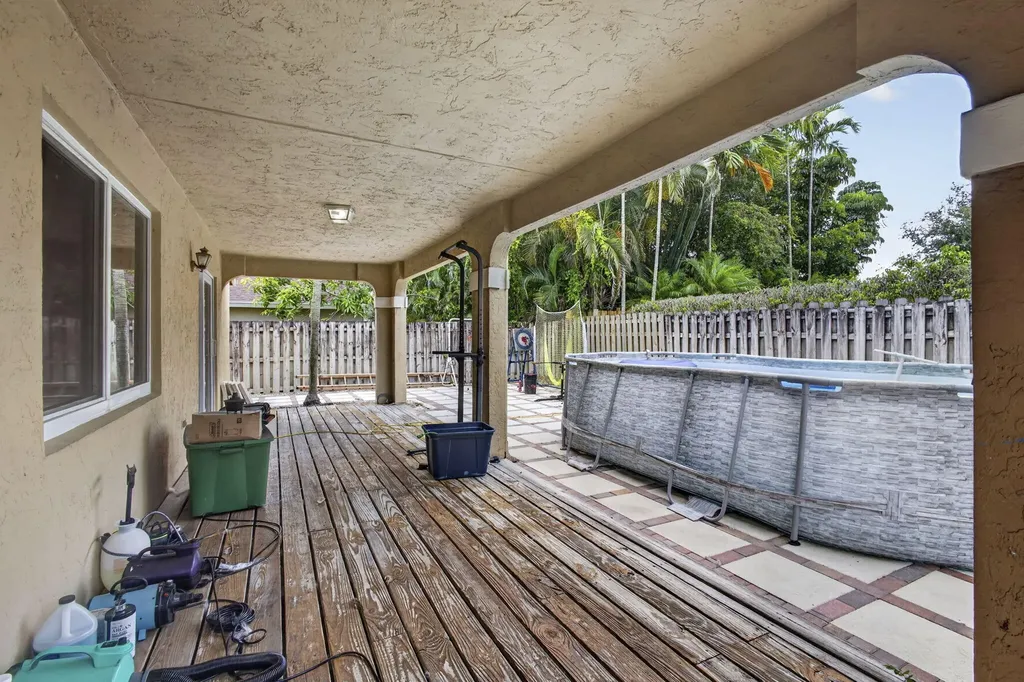 2171 Amesbury Circle Wellington FL 33414