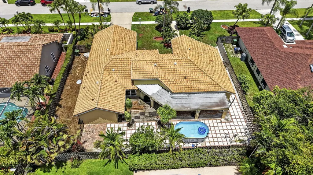 2171 Amesbury Circle Wellington FL 33414