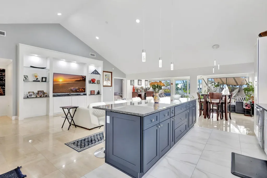 2354 Saratoga Bay Drive West Palm Beach FL 33409