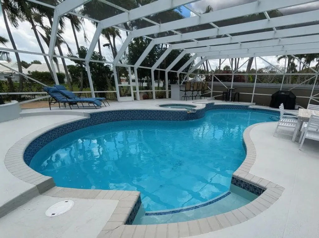 2354 Saratoga Bay Drive West Palm Beach FL 33409