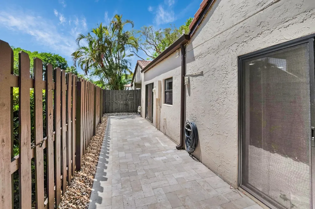 21922 Cypress Drive Boca Raton FL 33433