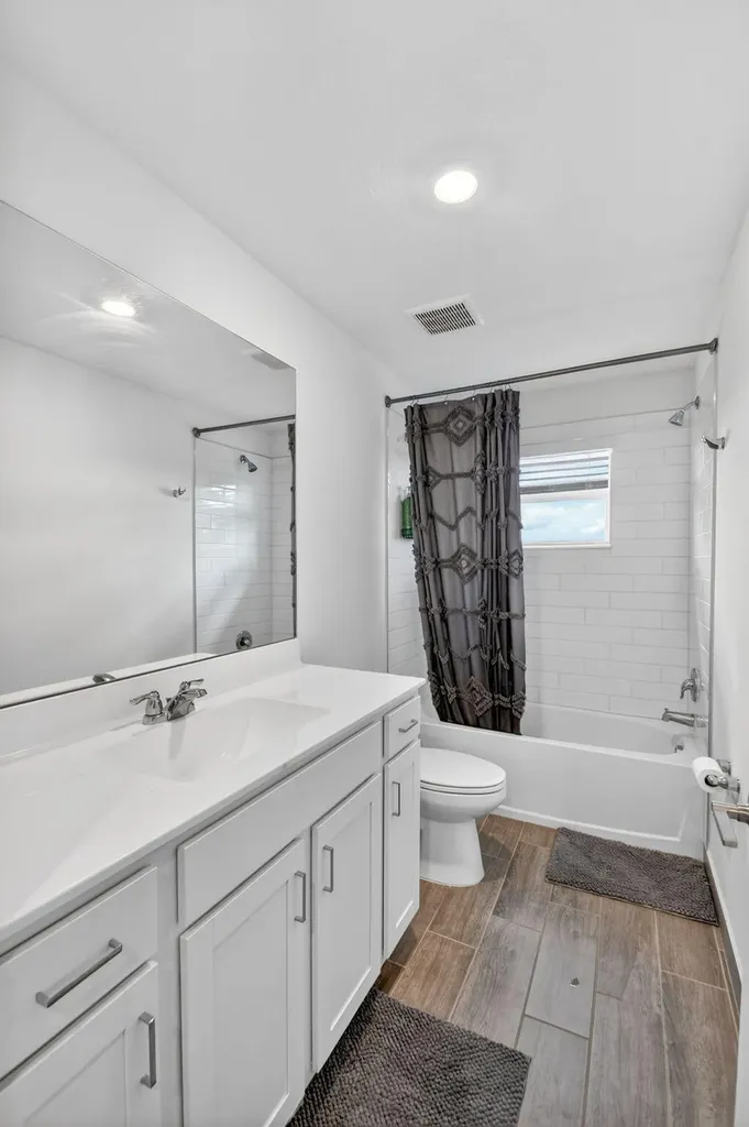 4325 Pond Lily Lane Lake Worth FL 33467