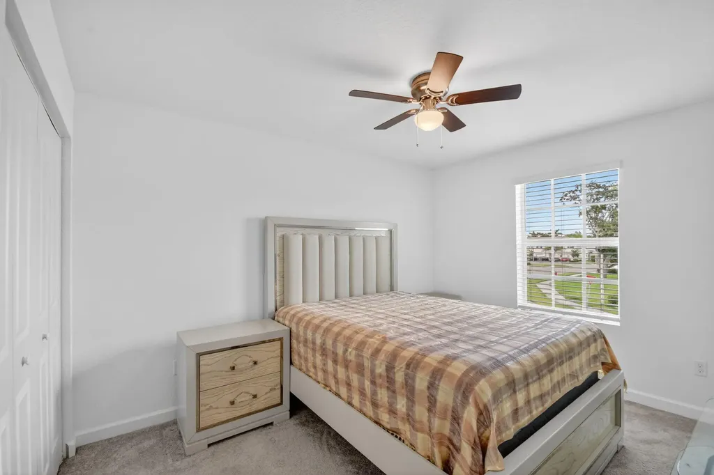 4325 Pond Lily Lane Lake Worth FL 33467