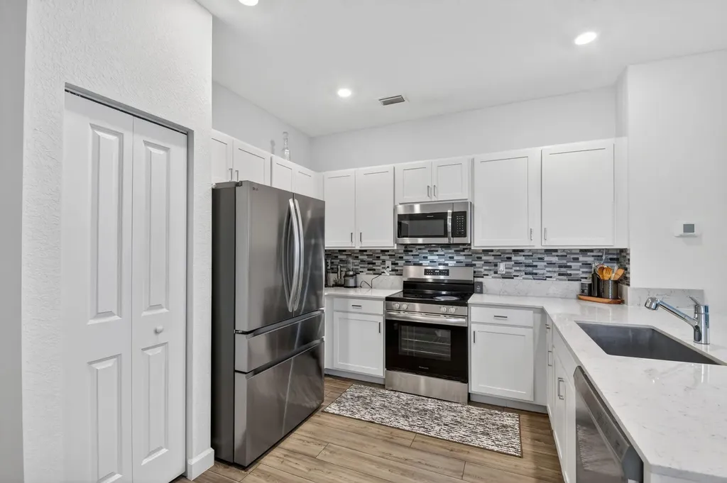 4325 Pond Lily Lane Lake Worth FL 33467