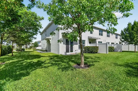 4325 Pond Lily Lane Lake Worth FL 33467