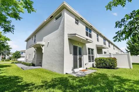 4325 Pond Lily Lane Lake Worth FL 33467