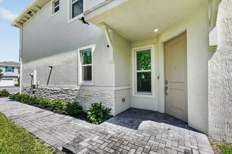 4325 Pond Lily Lane Lake Worth FL 33467