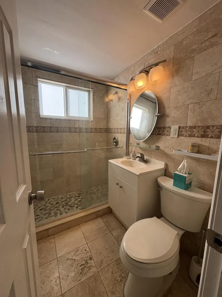323 Monroe Street Hollywood FL