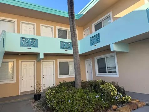 323 Monroe Street Hollywood FL