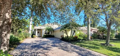 1128 NW Mossy Oak Way Jensen Beach FL 34957