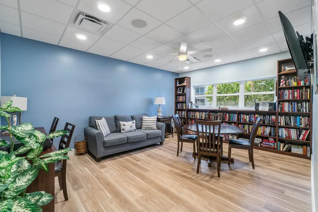 930 Dogwood Drive Delray Beach FL 33483