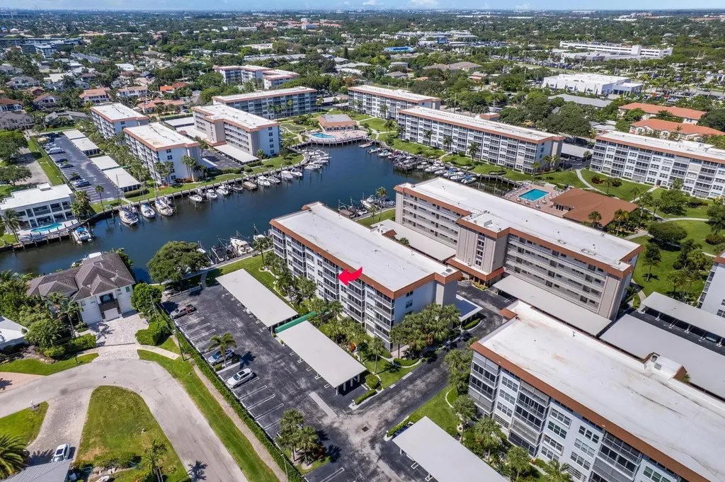 930 Dogwood Drive Delray Beach FL 33483