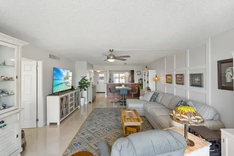 930 Dogwood Drive Delray Beach FL 33483