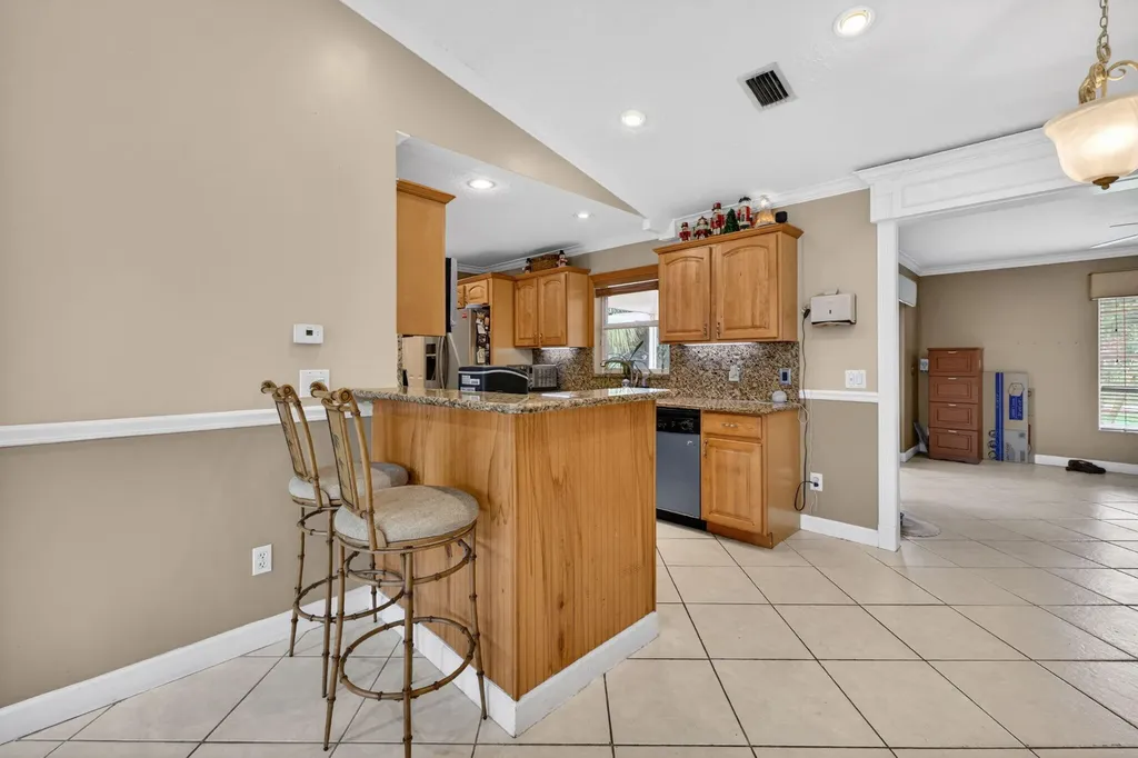1314 SW Bellevue Avenue Port St Lucie FL 34953