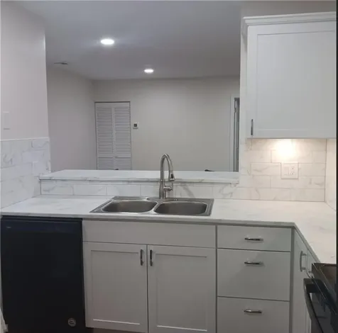 3689 NW 94th Avenue Sunrise FL 33351
