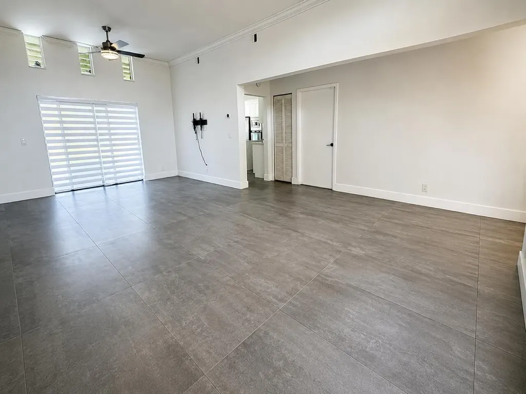 4683 NW 99th Terrace Sunrise FL 33351