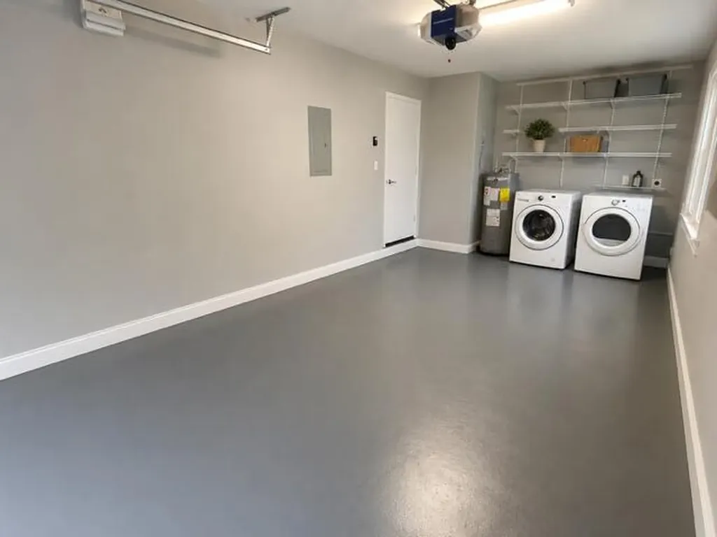4683 NW 99th Terrace Sunrise FL 33351