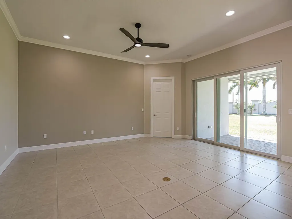 2529 Bella Vista Circle Vero Beach FL 32966