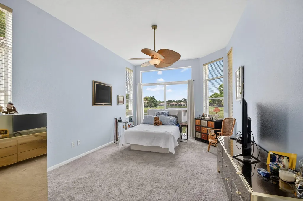 8553 E Via Grande E Wellington FL 33411