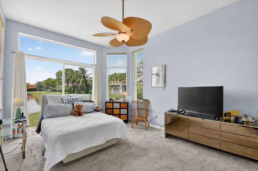8553 E Via Grande E Wellington FL 33411