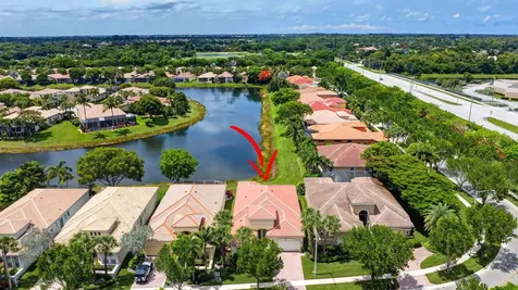 8553 E Via Grande E Wellington FL 33411