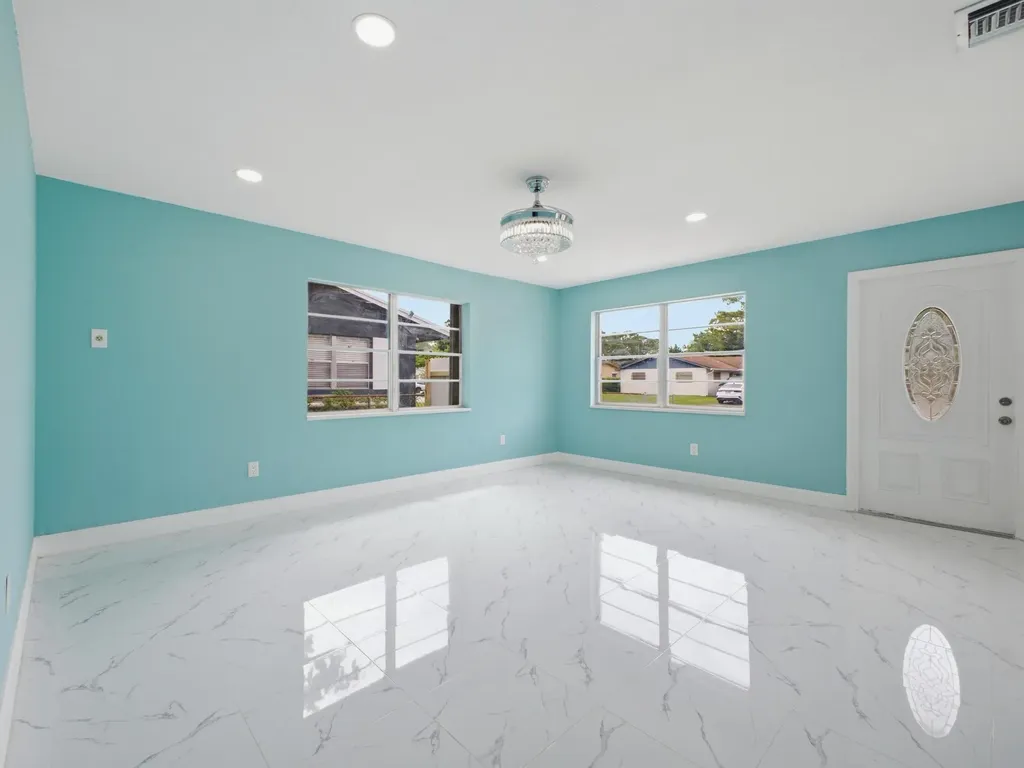 4340 Broadway Street Lake Worth FL 33461