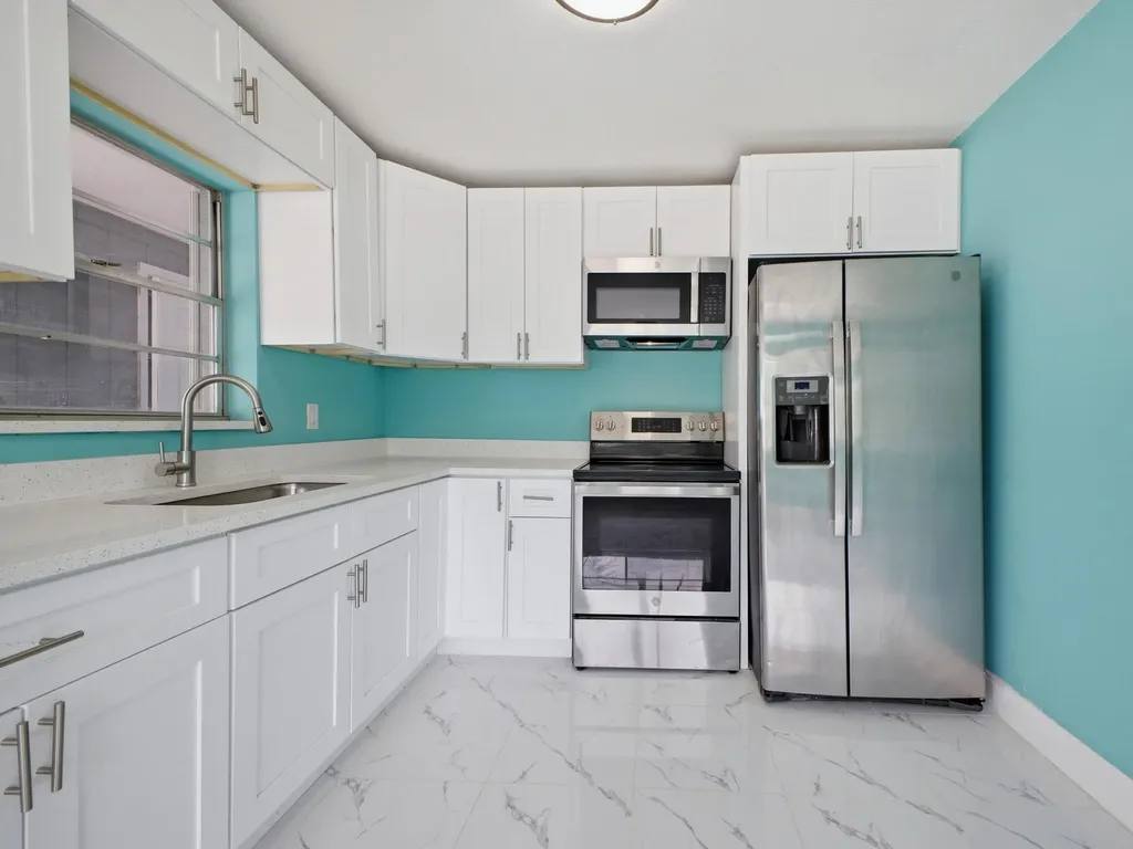4340 Broadway Street Lake Worth FL 33461