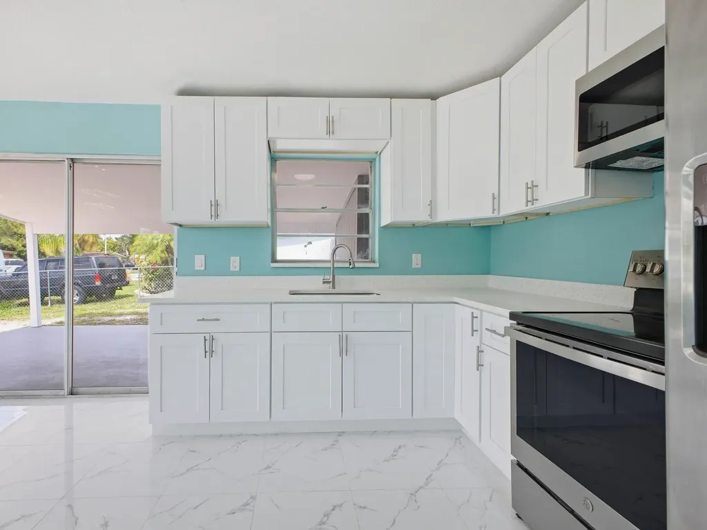 4340 Broadway Street Lake Worth FL 33461