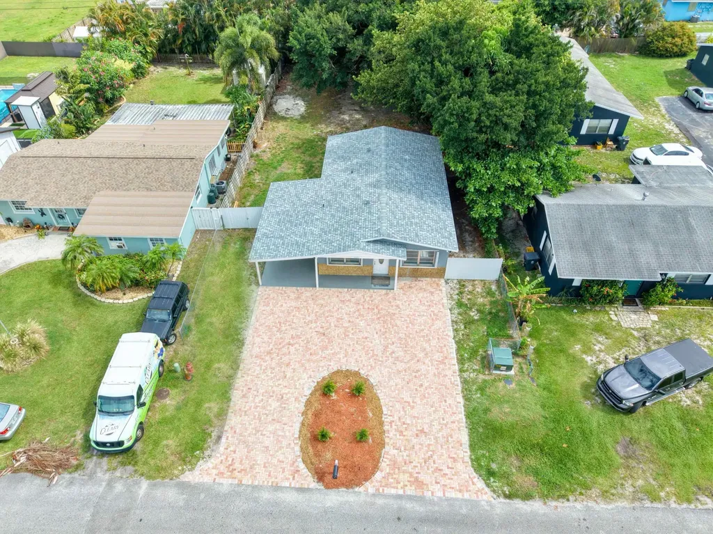 4340 Broadway Street Lake Worth FL 33461