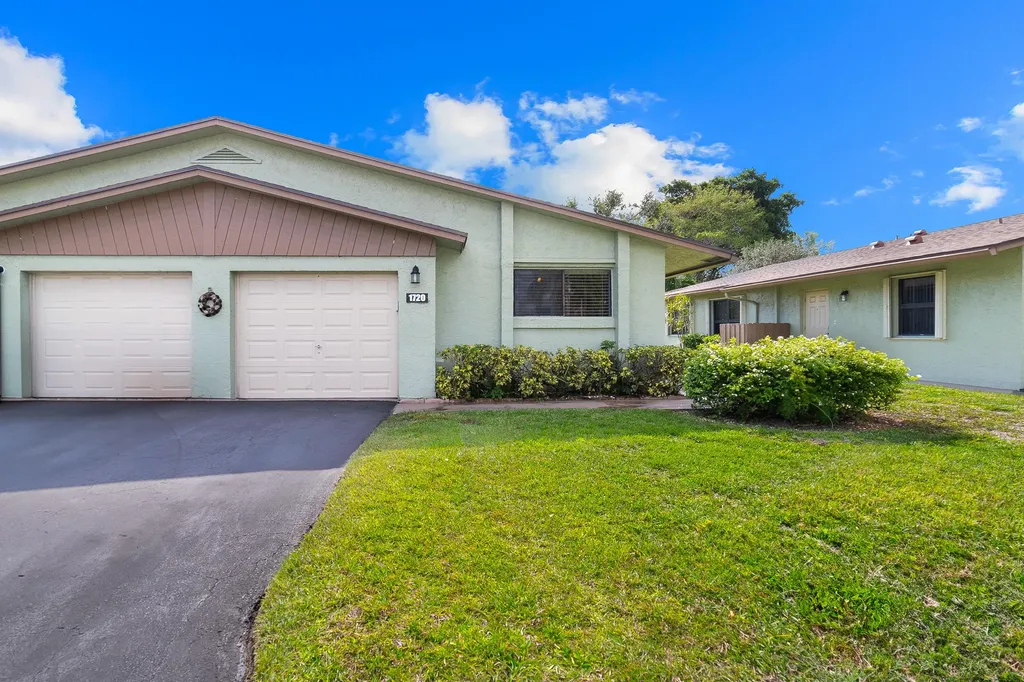 1720 Palmland Drive Boynton Beach FL 33436
