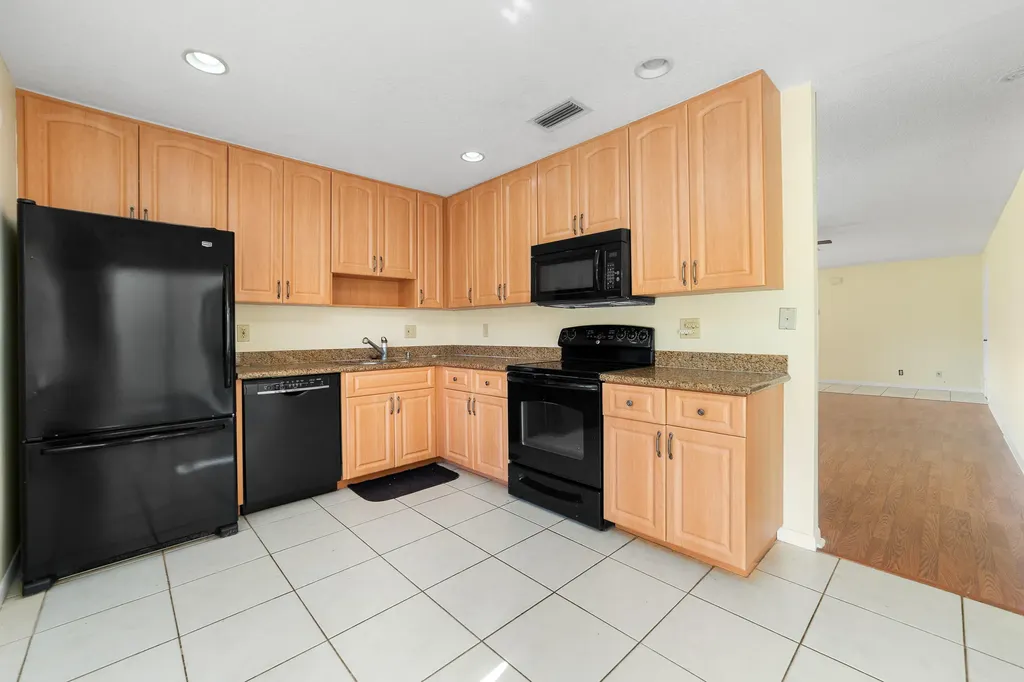 1720 Palmland Drive Boynton Beach FL 33436