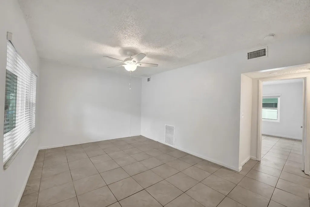 816 SE 12th Street Fort Lauderdale FL 33316