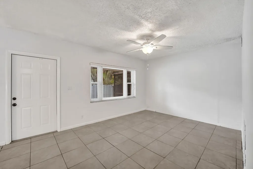 816 SE 12th Street Fort Lauderdale FL 33316
