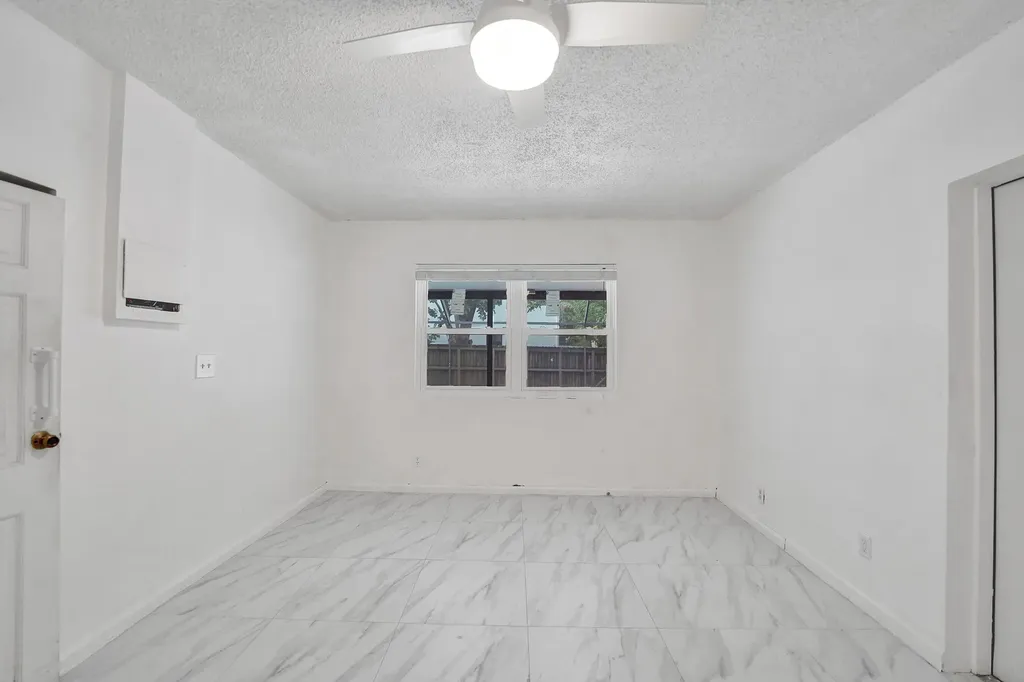 816 SE 12th Street Fort Lauderdale FL 33316