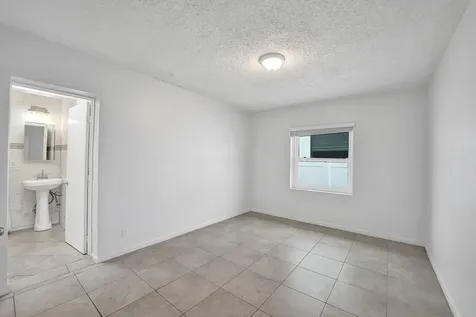 816 SE 12th Street Fort Lauderdale FL 33316