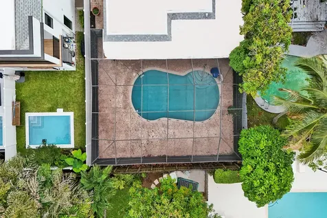 816 SE 12th Street Fort Lauderdale FL 33316