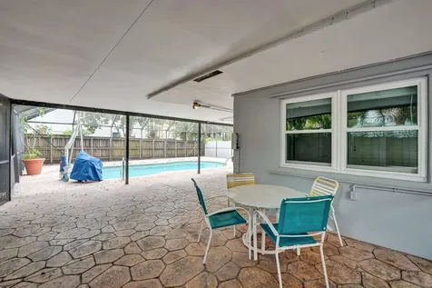 816 SE 12th Street Fort Lauderdale FL 33316