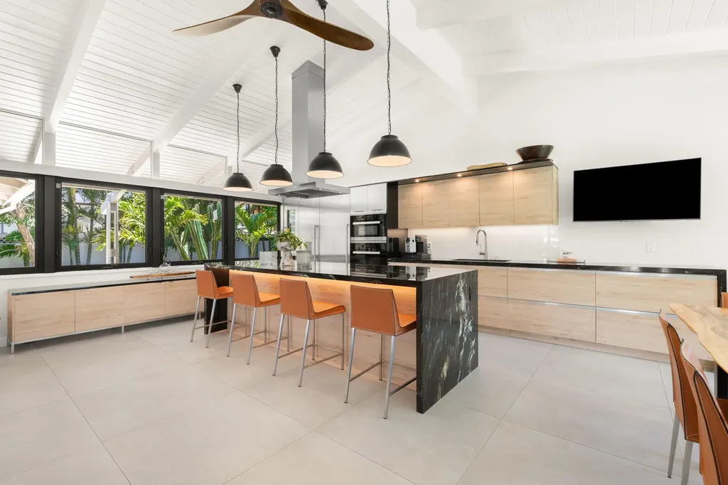 1425 Middle River Drive Fort Lauderdale FL 33304